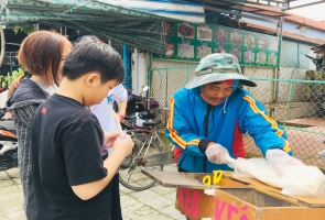 Leng keng... kẹo kéo