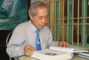 Tiến sĩ Huỳnh Công Bá- một người Quảng hết lòng với sử học